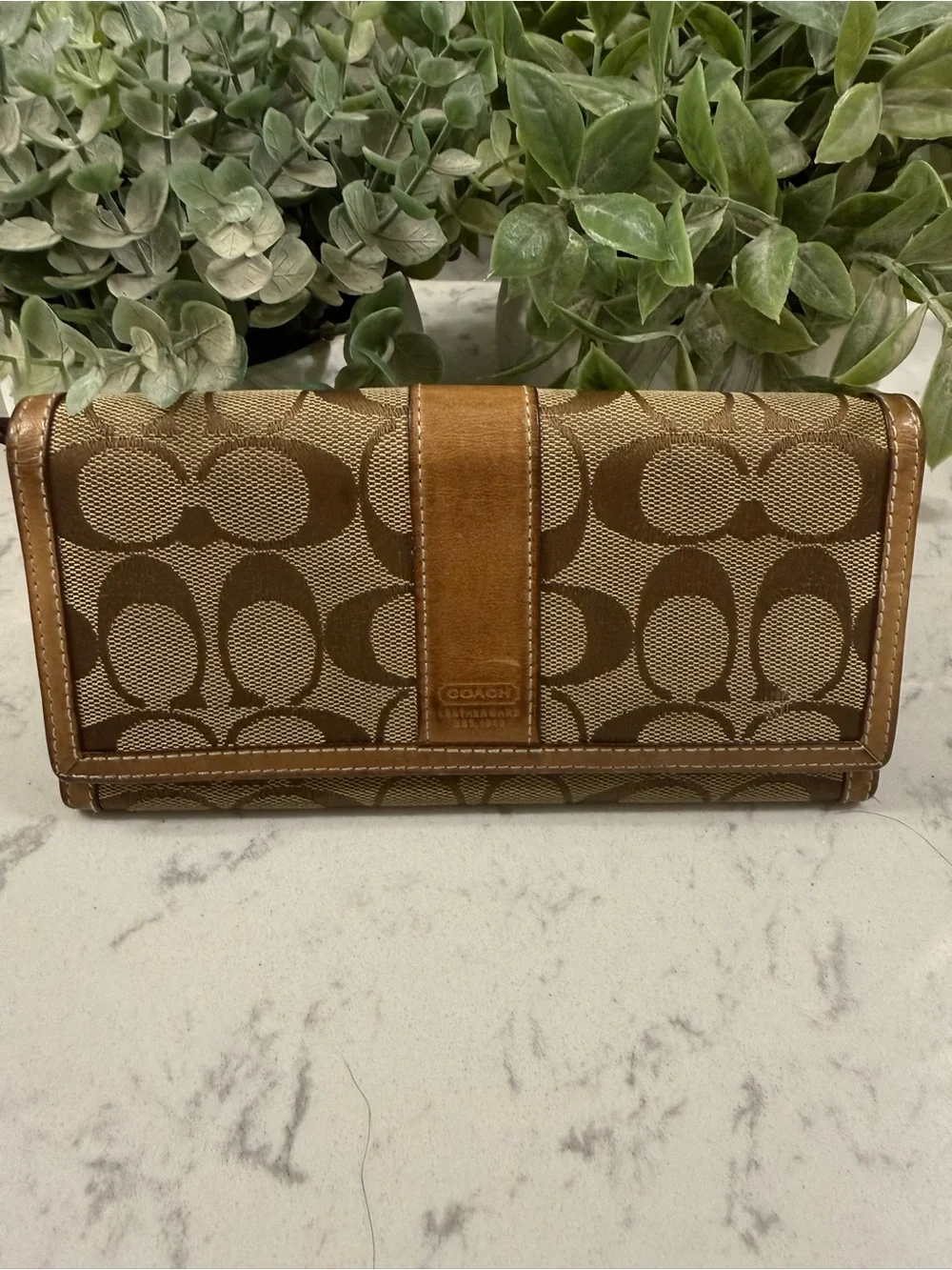 Coach Signature Women's Leather Long Wallet Canvas Jacquard Canvas Used